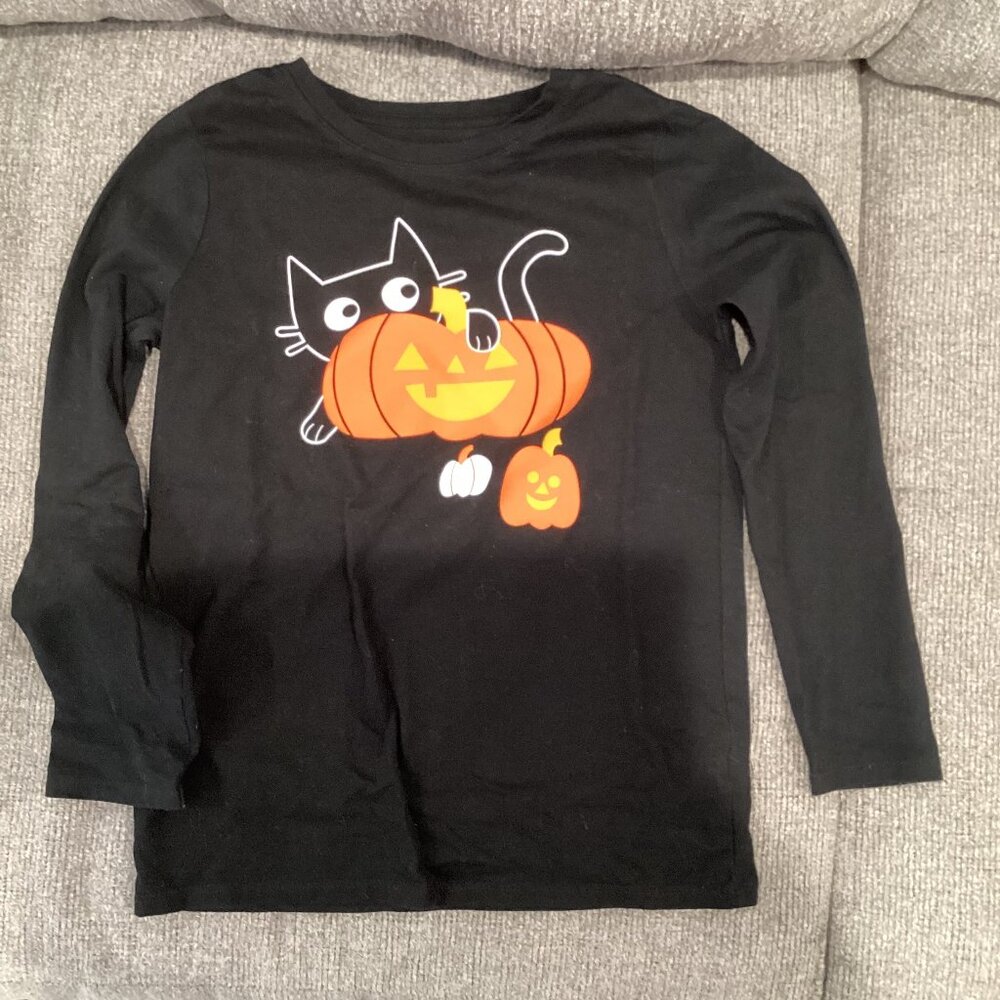 Cat & Jack Halloween Cat with Pumpkins Long Sleeved T-Shirt Size M (7/8)